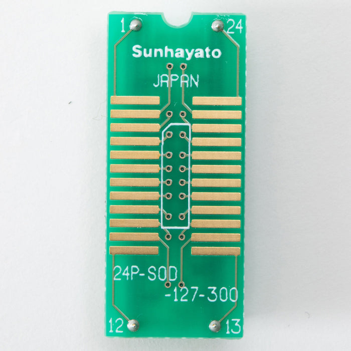 写真：変換アダプター（1.27mmピッチ／24ピン）（24P-SOD-127-300）：正面