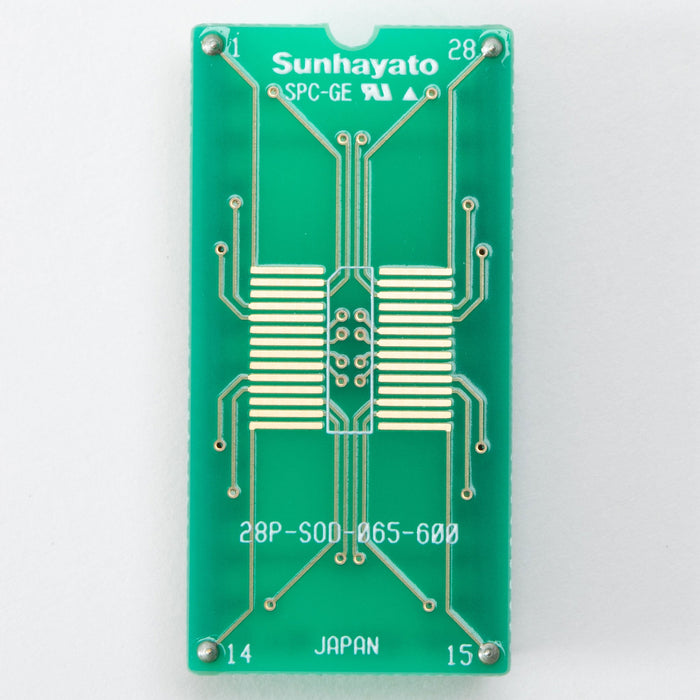 写真：変換アダプター（0.65mmピッチ／28ピン）（28P-SOD-065-600）：正面