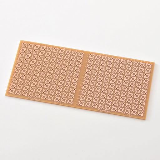 写真：※在庫限り※4mmピッチ基板（86×172×1.6t）（AT-40W(46)）：本体外観