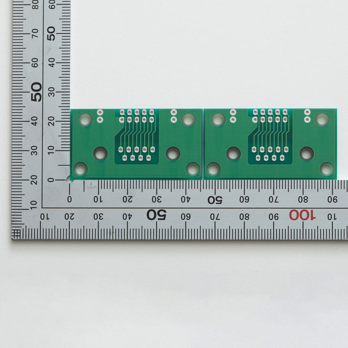 写真：D-subコネクタ変換用基板（9ピン用）（CK-10）：はんだ面