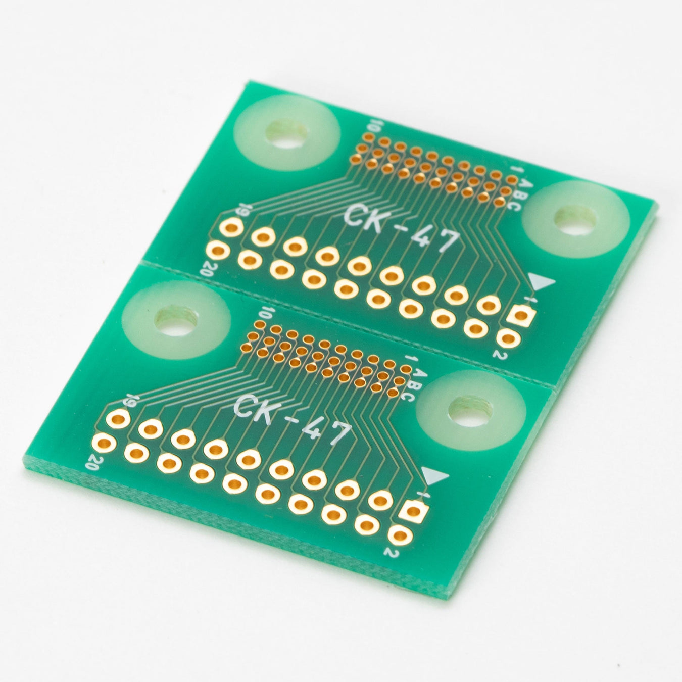 写真：1.27mmピッチコネクタ変換基板（20ピン）（CK-47）：本体外観