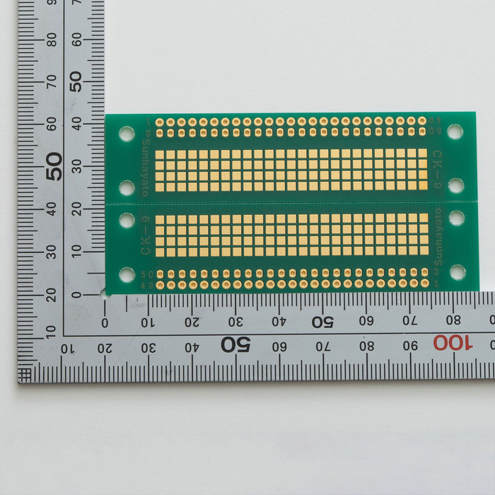 写真：SMTコネクタ変換用基板（1.27mmピッチ／50ピン）（CK-9）：はんだ面