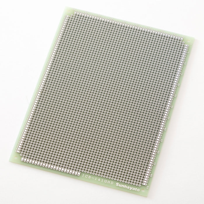 写真：ユニバーサル基板（ガラスエポキシ両面／130×180×1.6t）（ICB-141GHD）：本体外観