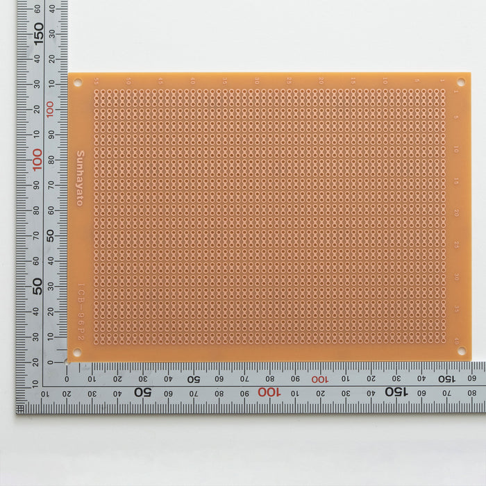 写真：※在庫限り※ユニバーサル基板（紙フェノール片面／115×160×1.6t）（ICB-96P2）：はんだ面