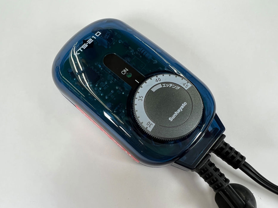 写真：セラミックヒーター（KTS-210）：