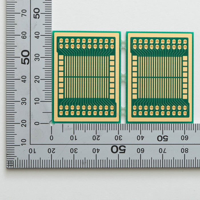 写真：SOP IC変換基板（1.0mmピッチ／Max.40ピン）（SSP-102）：部品面