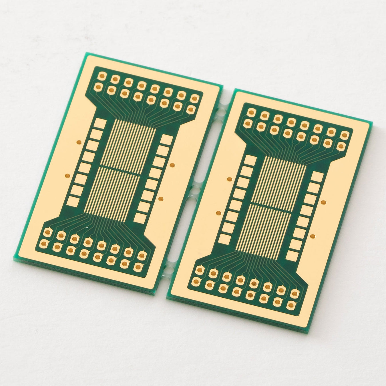photograph:SOP IC Conversion Board(0.5mm pitch/Max.32 pin) (SSP-51): Body exterior