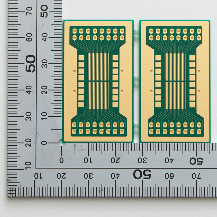 写真：SOP IC変換基板（0.5mmピッチ／Max.32ピン）（SSP-51）：部品面