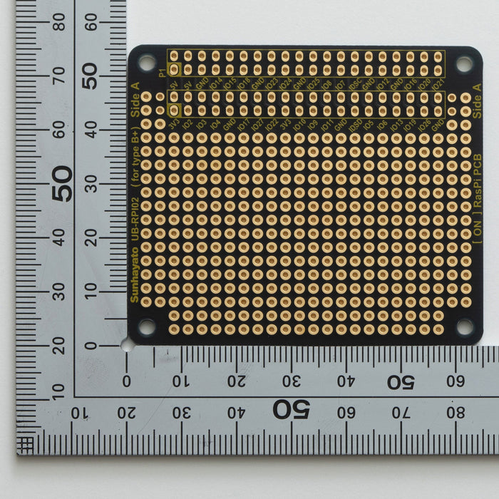 写真：Raspberry Pi用ユニバーサル基板（UB-RPI02）：はんだ面