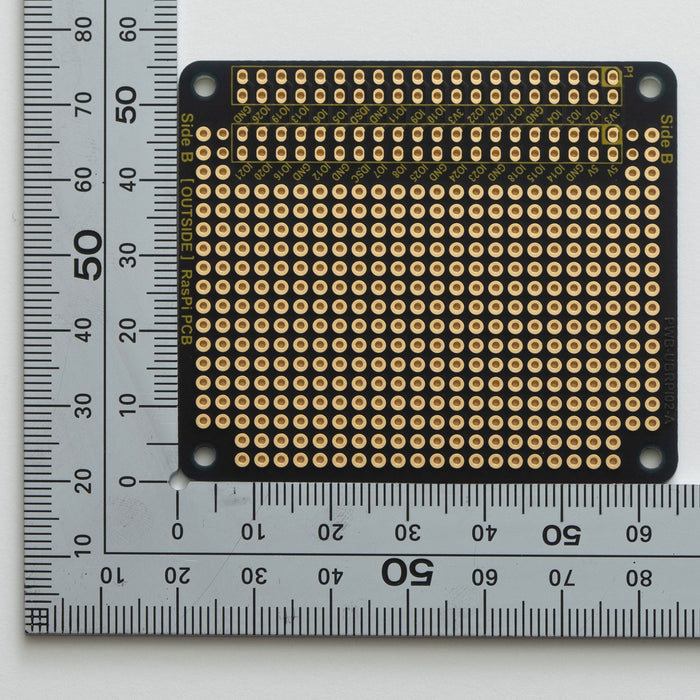写真：Raspberry Pi用ユニバーサル基板（UB-RPI02）：部品面
