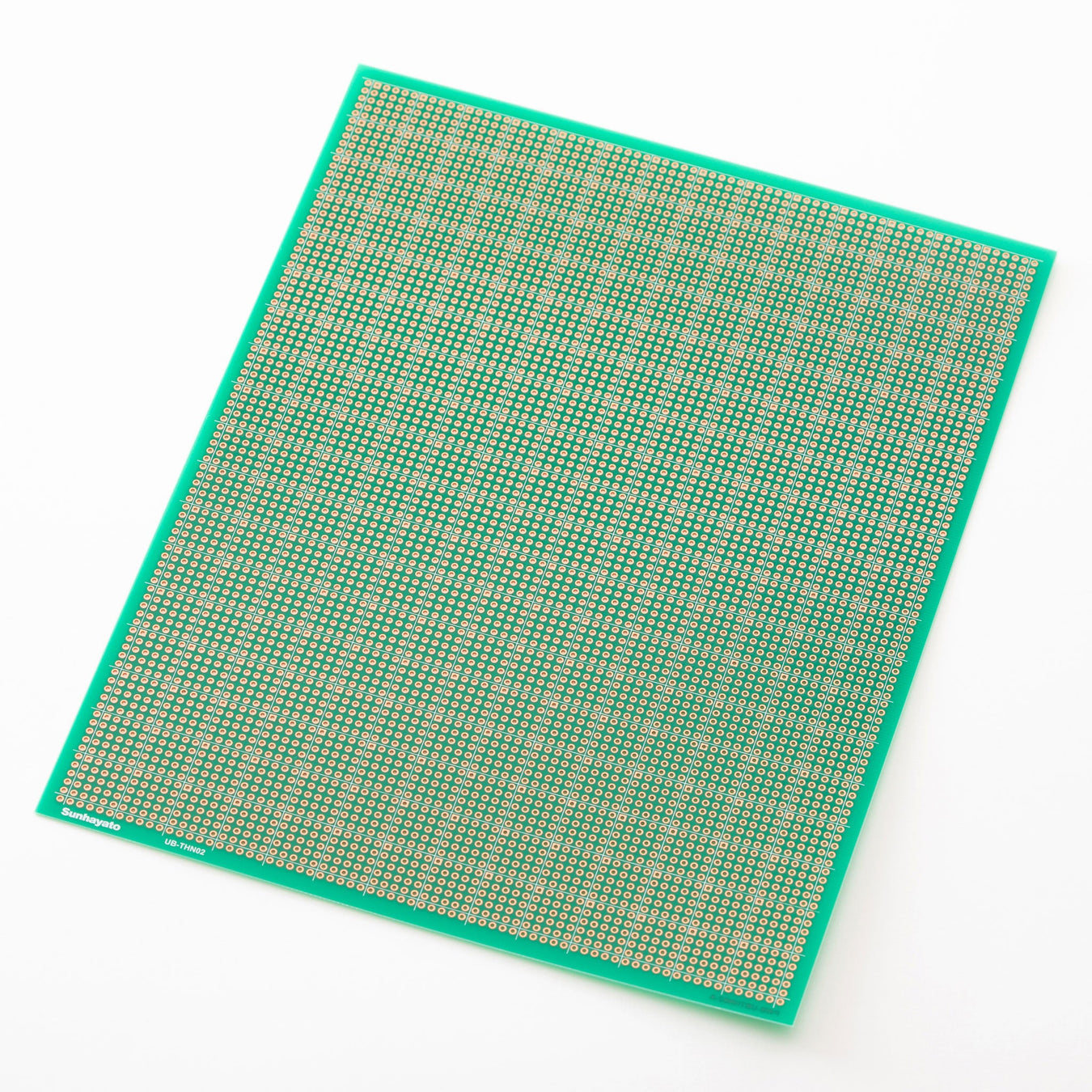 写真：薄型ユニバーサル基板（ガラスエポキシ両面／190×240×0.4t）（UB-THN02）：本体外観