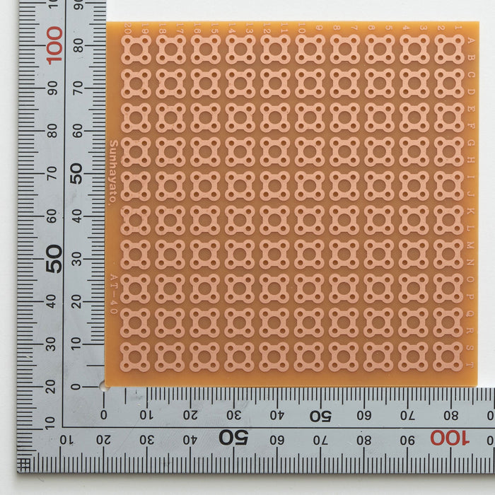 写真：4mmピッチ基板（86×86×1.6t）（AT-40S(45)）：はんだ面