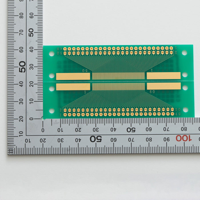写真：SMTコネクタ変換用基板（0.6mmピッチ／50ピン）（CK-5）：部品面