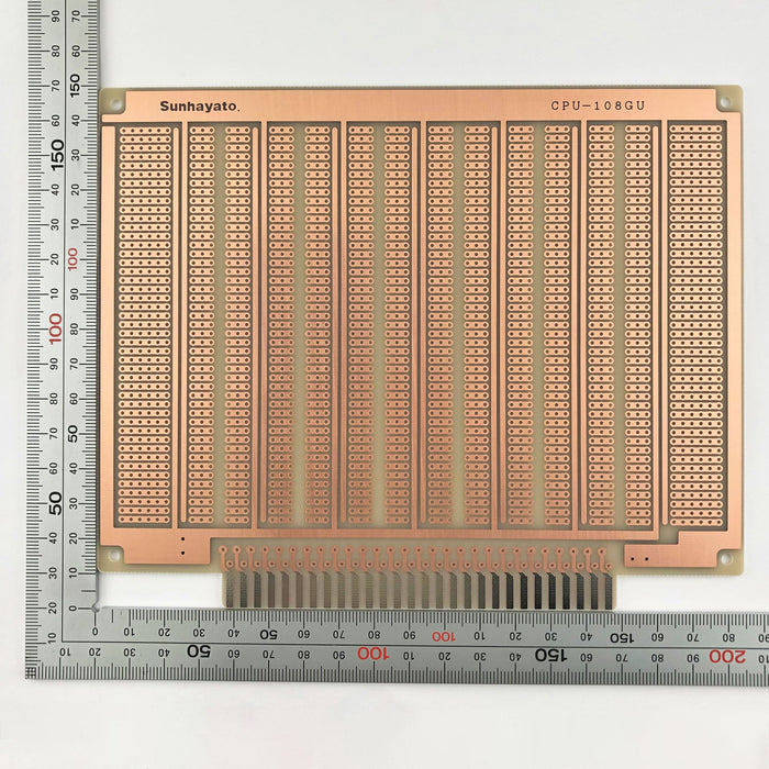 写真：端子付きユニバーサル基板（ガラスコンポジット両面／150×185×1.6t）（CPU-108GU）：はんだ面