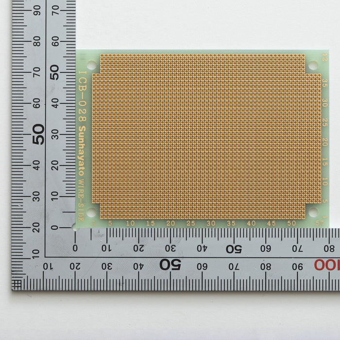 写真：1.27mmピッチ基板（ガラスエポキシ両面／57.5×80×1.6t）（ICB-028）：はんだ面