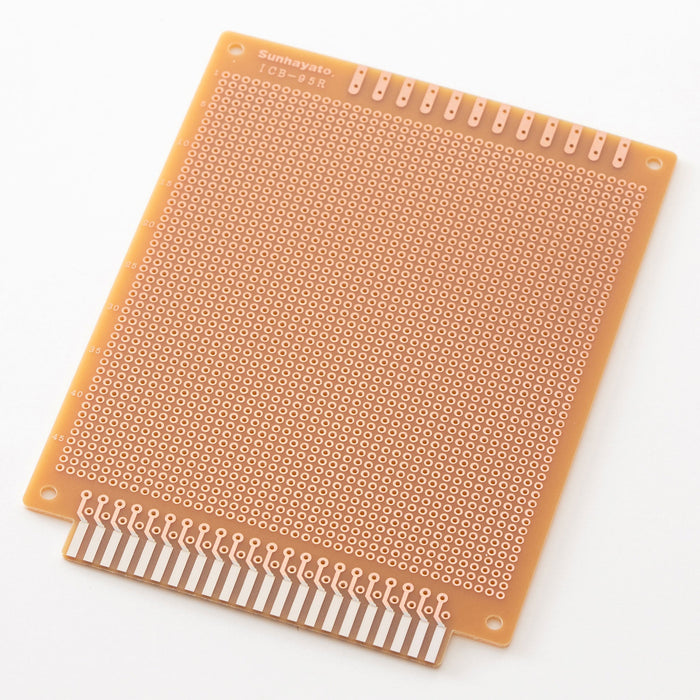写真：端子付きユニバーサル基板（紙フェノール両面／115×155×1.6t）（ICB-95R）：本体外観