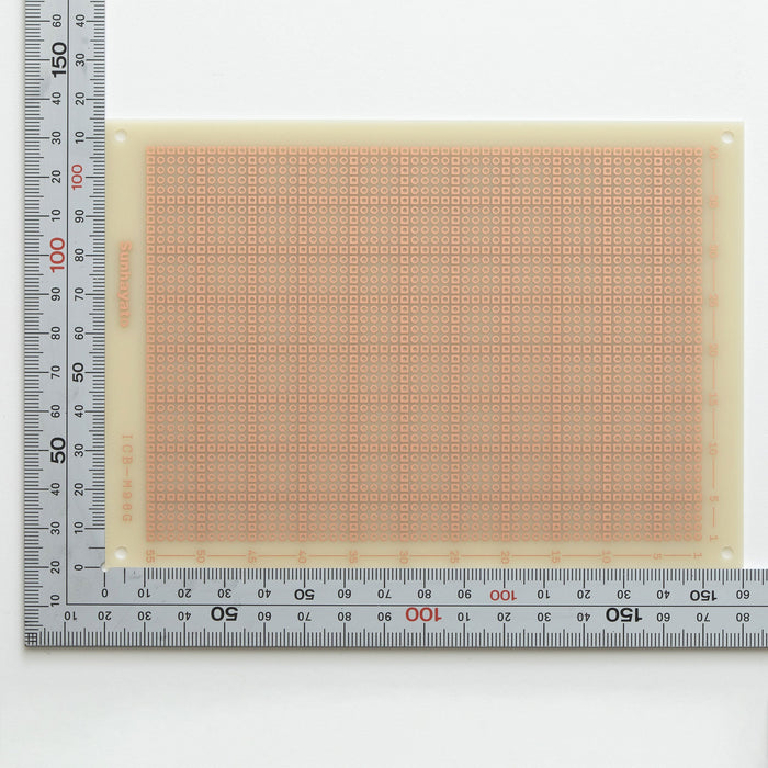 写真：ユニバーサル基板（ガラスコンポジット片面／160×115×1.2t）（ICB-M96G）：はんだ面