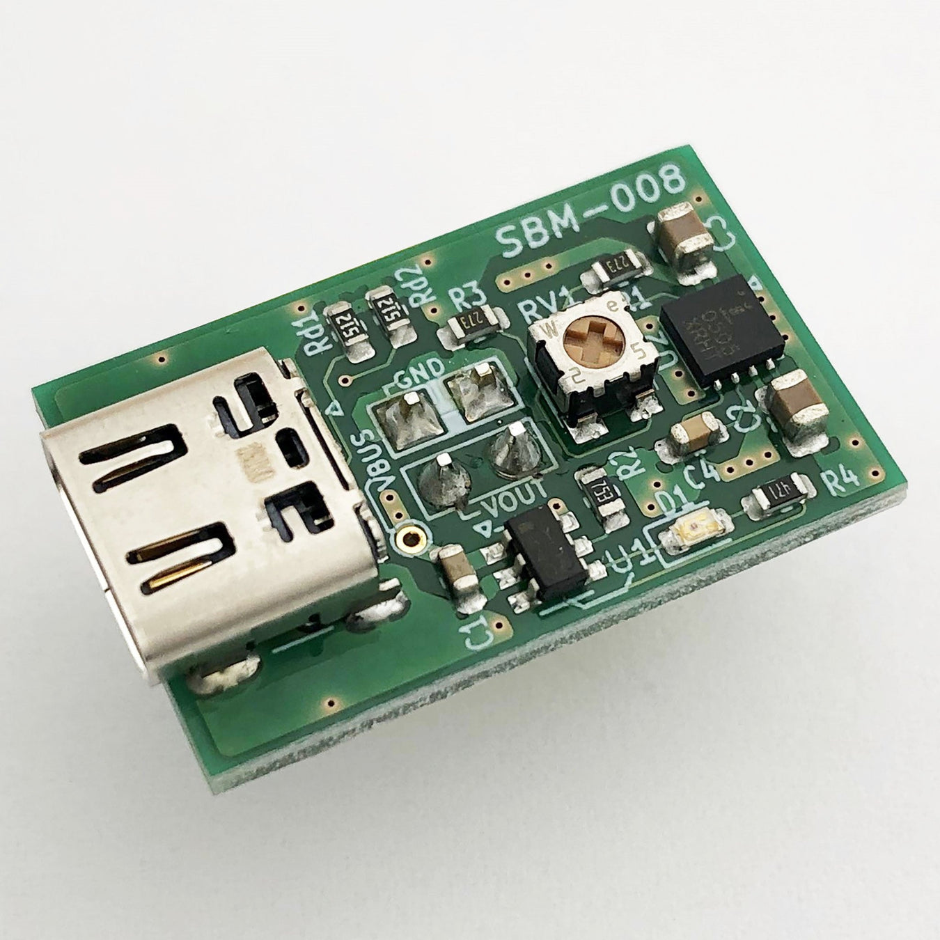 写真：ブレッドボード用USB Type-C電源ボード（SBM-008）：本体外観