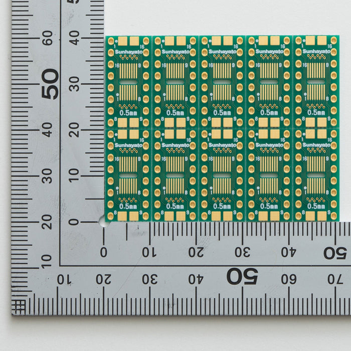 写真：SOP IC変換基板（0.5・0.65mmピッチ／Max.16ピン）（SSP-202）：表面0.5mmピッチ