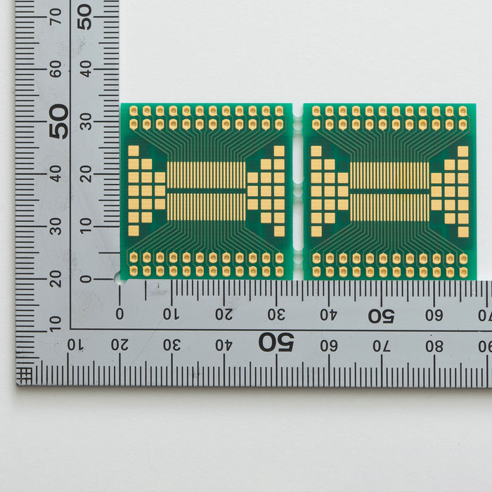 写真：SOP IC変換基板（0.635mmピッチ／Max.48ピン）（SSP-63）：部品面