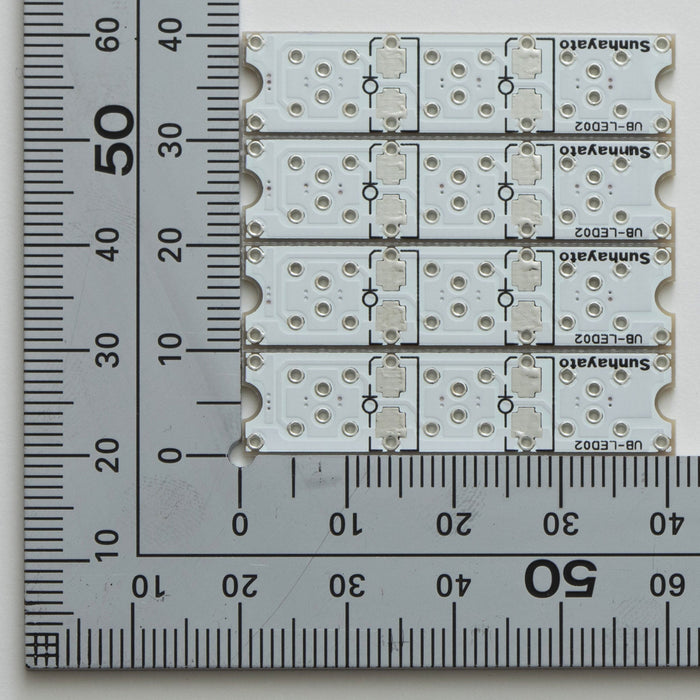 写真：LEDスティック基板（3連直列接続タイプ）（UB-LED02）：はんだ面