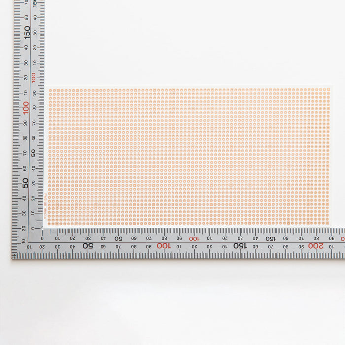 写真：薄型ユニバーサル基板（ガラスエポキシ片面／95×190×0.4t）（UB-THN03）：はんだ面